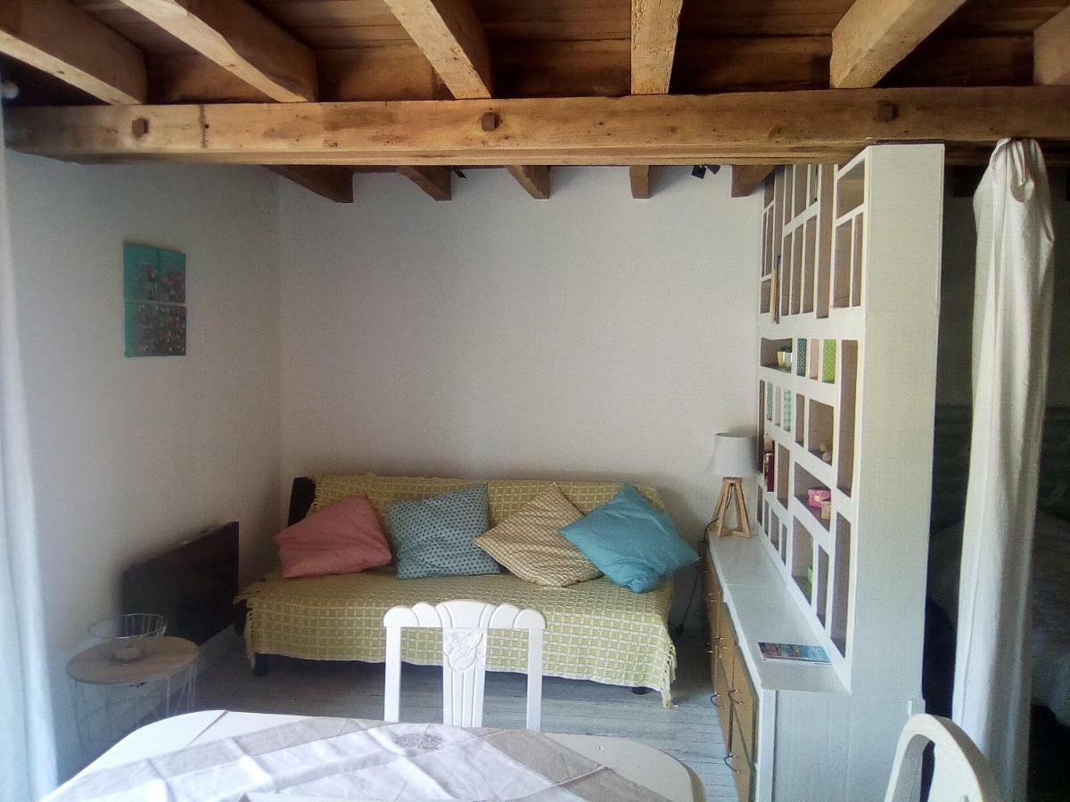 21 Les Boissieres Villa Saint-Branchs Exteriör bild